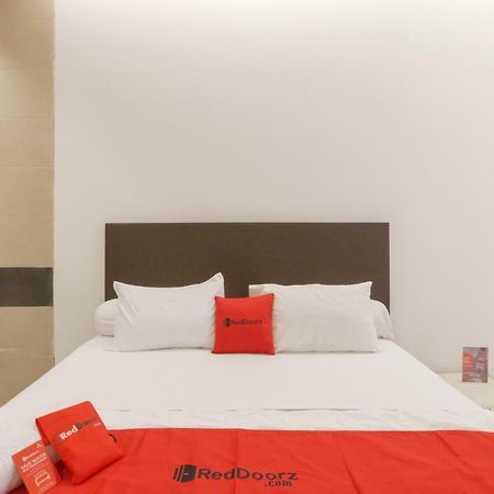Reddoorz Plus @ Demangan Gejayan Pakualaman Dış mekan fotoğraf