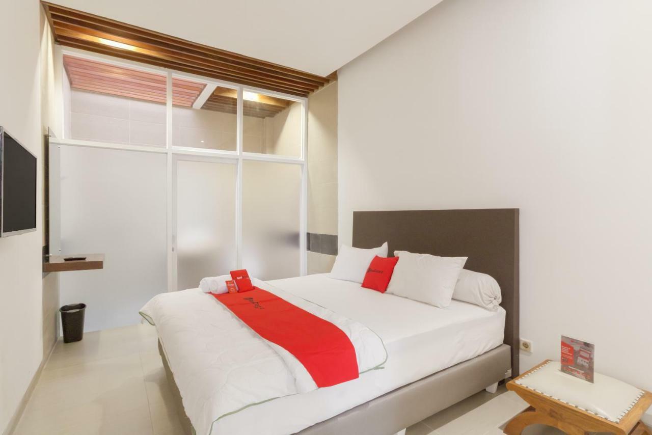 Reddoorz Plus @ Demangan Gejayan Pakualaman Dış mekan fotoğraf